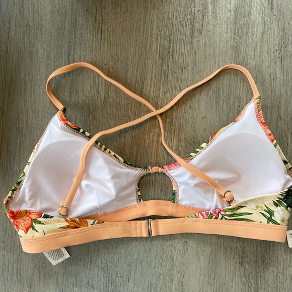 Cupshe Bikini - Picture 4 of 6